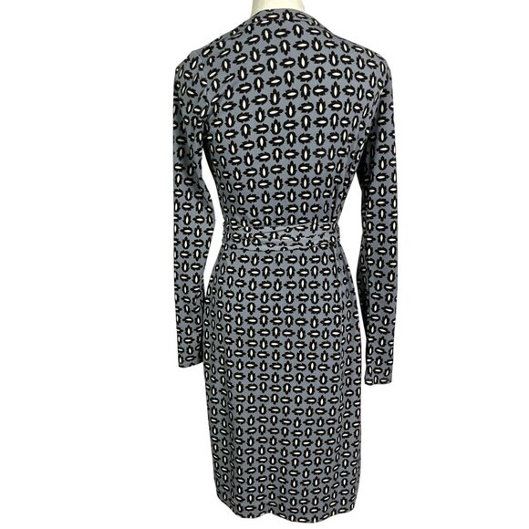 Ann Taylor Hazy Blue Tossed Leaf Wrap Dress, size 4, 95% Polyester, 5% Spandex - Picture 9 of 15